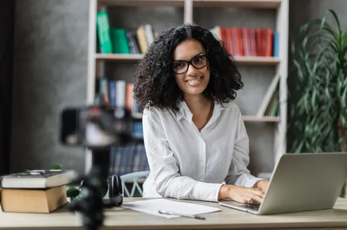 Content Writer (Penulis Konten)